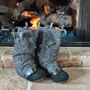 Irregular Choice Longer Lashes Boots Black Tweed size 7.5